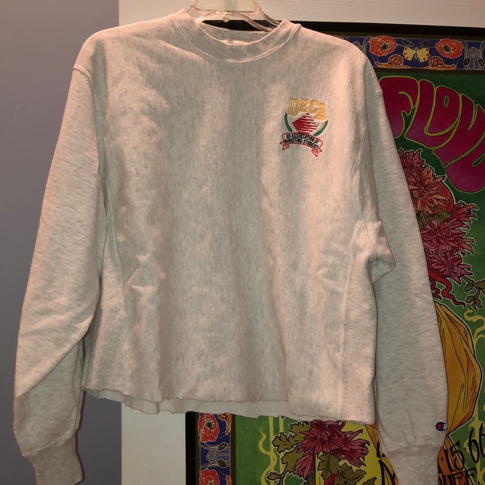 CHAMPION CUT SWEATSHIRT